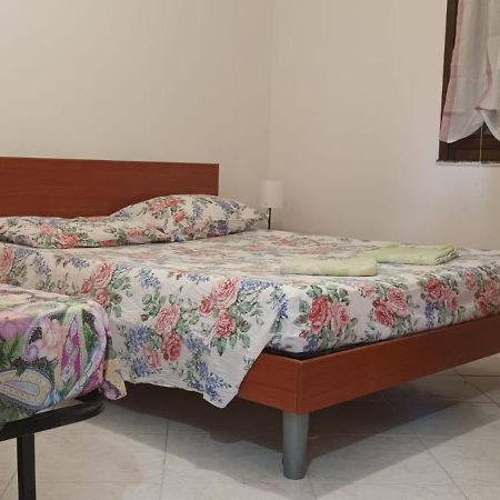 Casa Vacanze Sos Flores Alghero Esterno foto